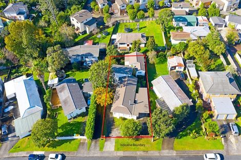 Photo of property in 28 Glynnbrooke Street, Te Atatu South, Auckland, 0610