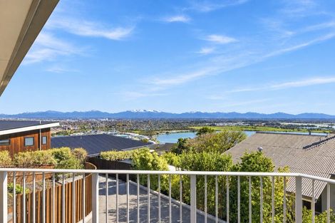 Photo of property in 271 Cannon Hill Crescent, Mount Pleasant, Christchurch, 8081