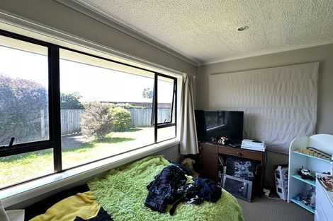 Photo of property in 80 Gilberthorpes Road, Hei Hei, Christchurch, 8042