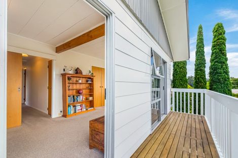 Photo of property in 37 Fitzwater Place, Henderson, Auckland, 0612