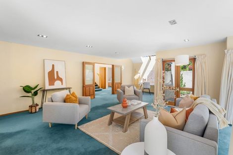 Photo of property in 11 Brockhall Lane, Avonhead, Christchurch, 8042