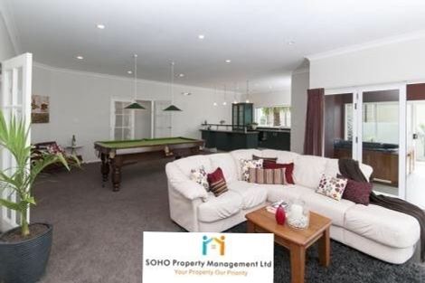 Photo of property in 17 Quedley Court, Eastern Beach, Auckland, 2012