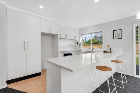 Photo of property in 6 Shrule Place, East Tamaki, Auckland, 2013