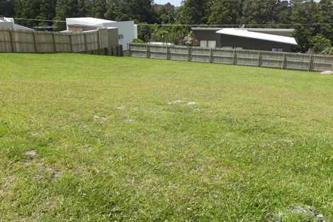 Photo of property in 8 Takahe Place, Mangawhai, 0505