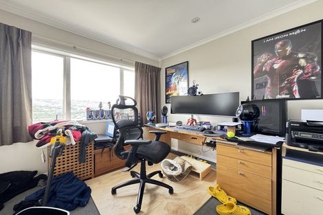 Photo of property in 20 Chastudon Place, Tawa, Wellington, 5028