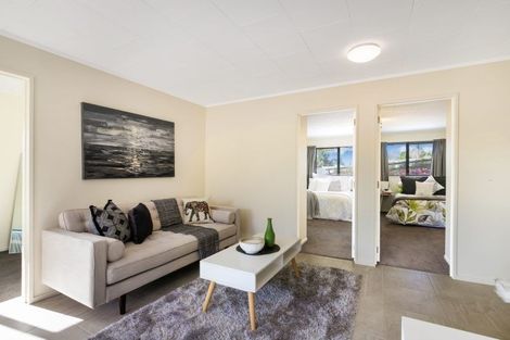 Photo of property in 53 Okura River Road, Okura, Albany, 0792