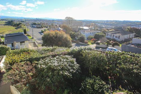 Photo of property in 12 Selwyn Street, South Hill, Oamaru, 9400