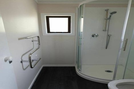 Photo of property in 115 Muritai Road, Eastbourne, Lower Hutt, 5013