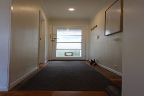 Photo of property in 12b Tyne Street, Island Bay, Wellington, 6023