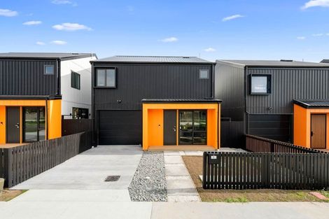 Photo of property in 8 Dorset Down Drive, Karaka, 2580