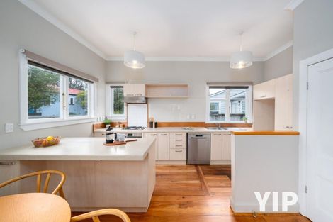 Photo of property in 36 Middleton Road, Johnsonville, Wellington, 6037