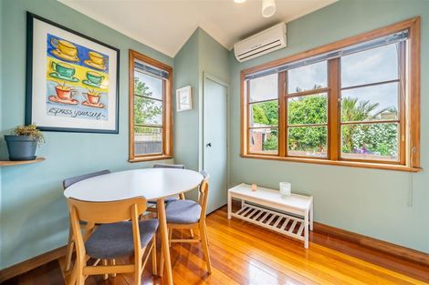 Photo of property in 43 Thornycroft Avenue, Epuni, Lower Hutt, 5011