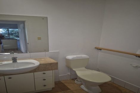 Photo of property in 17 Trimaran Drive, Gulf Harbour, Whangaparaoa, 0930