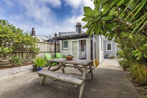 Photo of property in 347 Adelaide Road, Newtown, Wellington, 6021