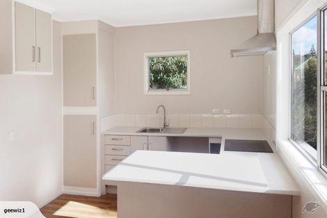 Photo of property in 8/16 Rutland Road, Stanley Point, Auckland, 0624