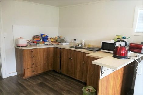 Photo of property in 11 William Souter Street, Forrest Hill, Auckland, 0620