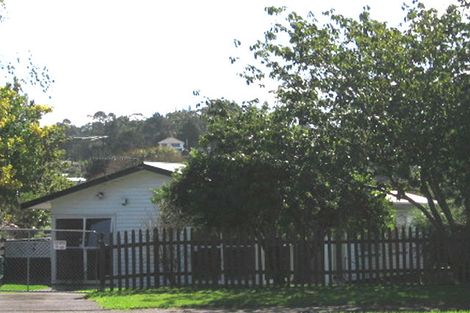 Photo of property in 20 Universal Drive, Henderson, Auckland, 0610