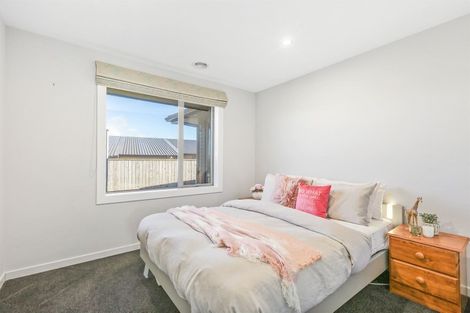Photo of property in 75 Aotea Drive, Aotea, Porirua, 5024