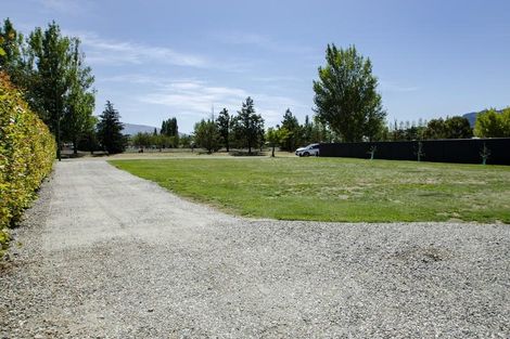 Photo of property in 20 Pisa Moorings Road, Mount Pisa, Cromwell, 9383