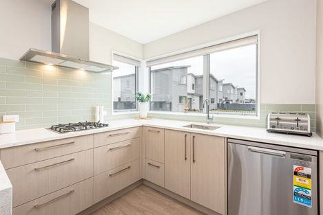 Photo of property in 9 Kakapo Lane, Redwood, Christchurch, 8051