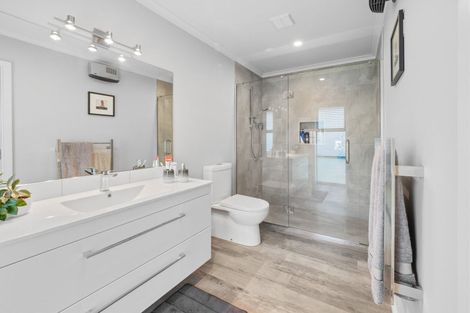 Photo of property in 5 Whiteoak Grove, Tinwald, Ashburton, 7700