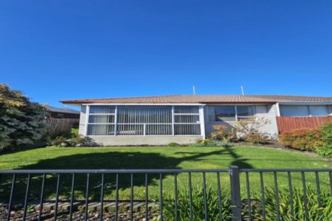 Photo of property in 2/14 Haast Street, Linwood, Christchurch, 8011