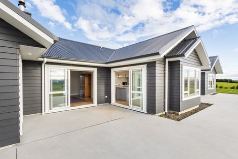 Photo of property in 83 View Road, Halcombe, Feilding, 4779