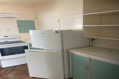 Photo of property in 15 Sarjants Road, Te Puru, Thames, 3575