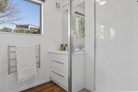 Photo of property in 30a Eleventh Avenue, Tauranga, 3110