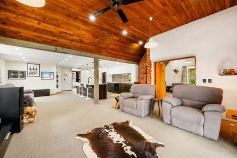 Photo of property in 53 Gilligans Gully Road, Alexandra, 9320