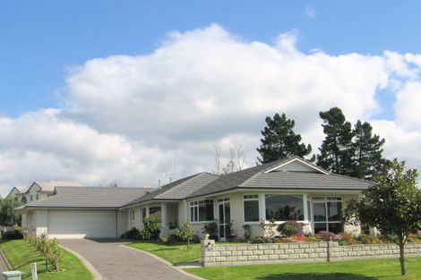 Photo of property in 27 Stableford Drive, Pyes Pa, Tauranga, 3112