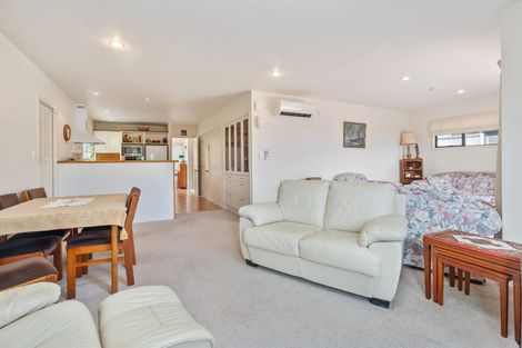 Photo of property in 1 Richmond Street, Te Kamo, Whangarei, 0112