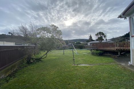Photo of property in 70 Stokes Valley Road, Stokes Valley, Lower Hutt, 5019