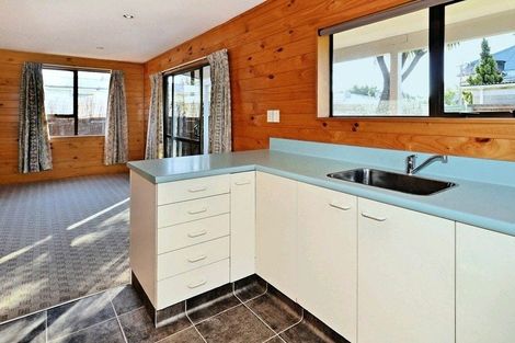 Photo of property in 1/50 Avalon Street, Richmond, Christchurch, 8013