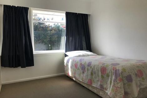 Photo of property in 16 Fenchurch Street, Northcote, Christchurch, 8052