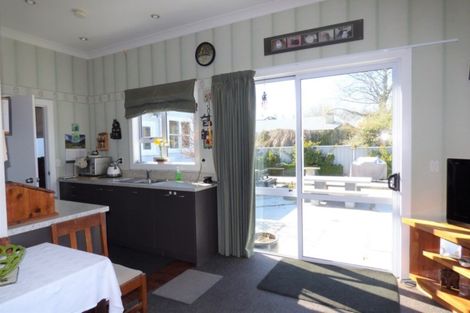 Photo of property in 31 Avon Street, South Hill, Oamaru, 9400