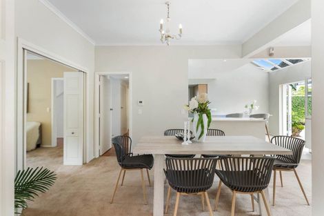 Photo of property in 206 Hurstmere Road, Takapuna, Auckland, 0622