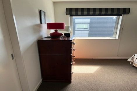 Photo of property in Montreaux, 164 The Terrace, Wellington Central, Wellington, 6011