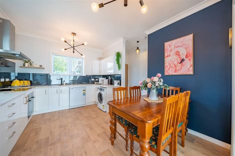 Photo of property in 16 Liverpool Street, Trentham, Upper Hutt, 5018