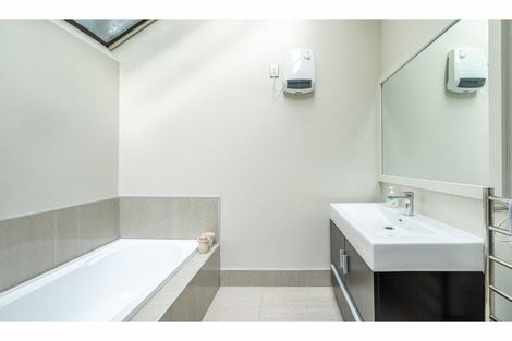 Photo of property in 44 Marama Avenue North, Otatara, Invercargill, 9879