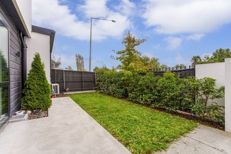 Photo of property in 2/57 Woodville Street, Edgeware, Christchurch, 8013