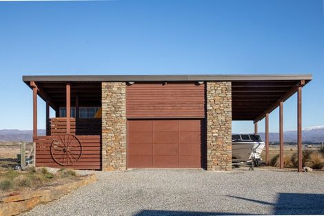 Photo of property in 309 Golden Road, Springvale, Alexandra, 9393