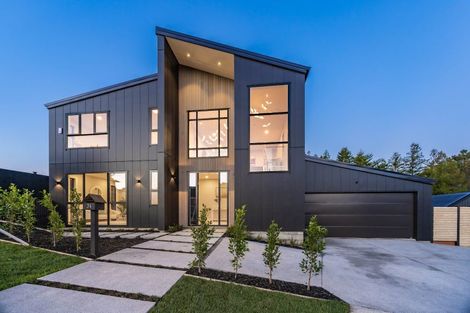 Photo of property in 36 Ara Hills Drive, Wainui, 0992