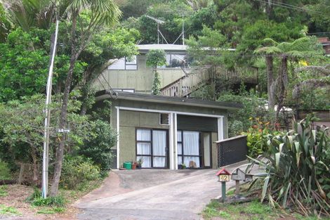 Photo of property in 42 Wood Bay Road, Titirangi, Auckland, 0604