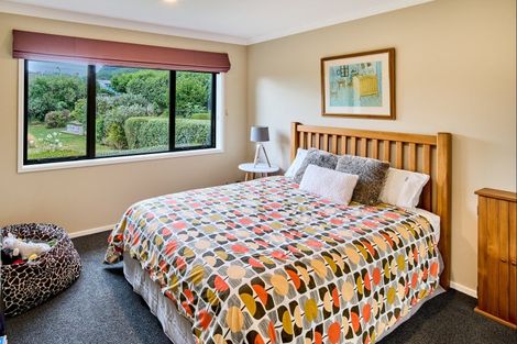 Photo of property in 116 Kirton Drive, Riverstone Terraces, Upper Hutt, 5018