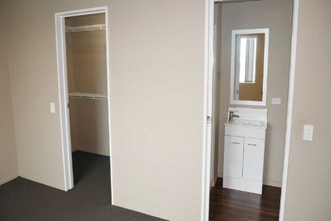 Photo of property in 336c Selwyn Street, Addington, Christchurch, 8024