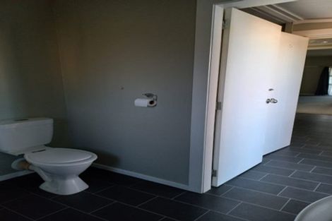 Photo of property in 74 Portal Street, Durie Hill, Whanganui, 4500