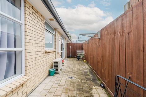 Photo of property in 8b Pitt Street, Frankton, Hamilton, 3204