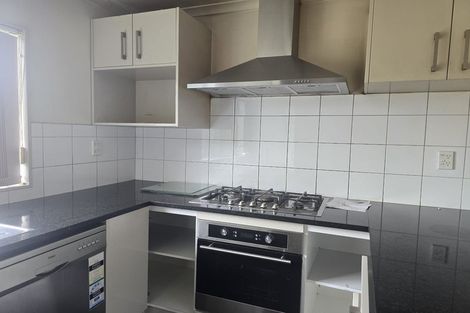 Photo of property in 49b Cambridge Terrace, Papatoetoe, Auckland, 2025