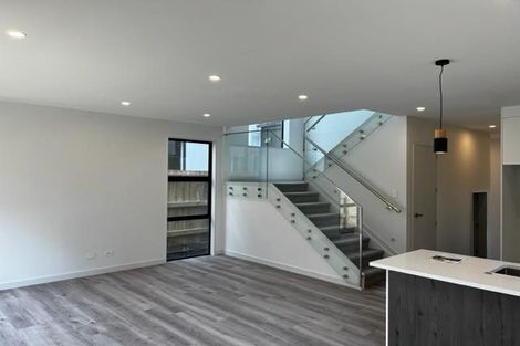 Photo of property in 25 Clara Road, Silverdale, 0932